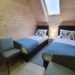 Ekosfera Pilawa Z Podgrzewanym Basenem