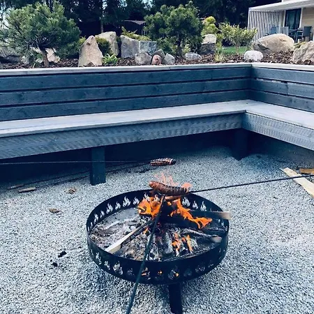 דירה Ekosfera Pilawa Z Podgrzewanym Basenem בורנה סולינובו