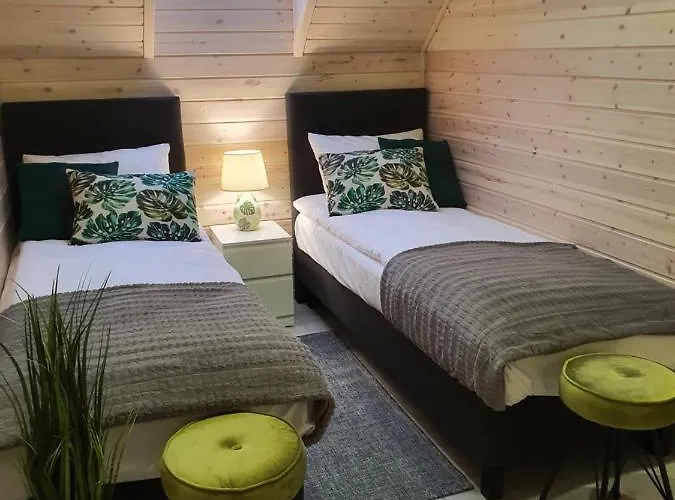 Ekosfera Pilawa Z Podgrzewanym Basenem Borne Sulinowo