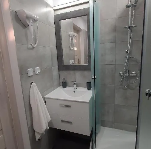 Ekosfera Pilawa Z Podgrzewanym Basenem Appartement *