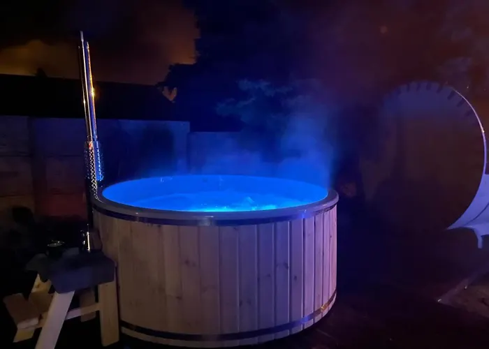 Ekosfera Pilawa Z Podgrzewanym Basenem *