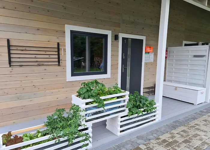 Ekosfera Pilawa Z Podgrzewanym Basenem Apartamento