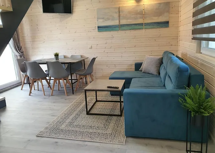 Ekosfera Pilawa Z Podgrzewanym Basenem Borne Sulinowo