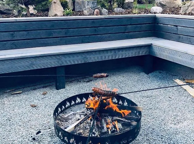 Appartement Ekosfera Pilawa Z Podgrzewanym Basenem Borne Sulinowo