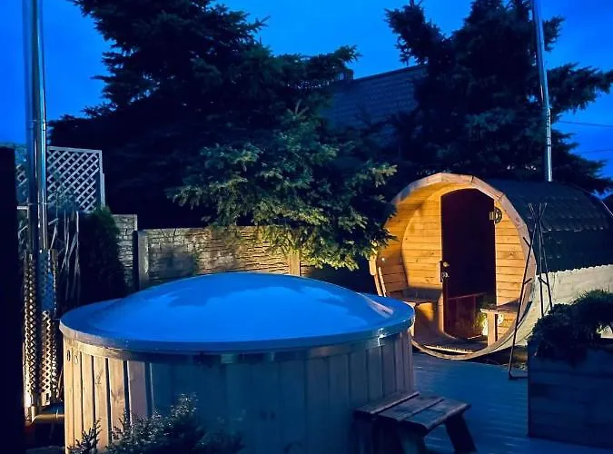 Ekosfera Pilawa Z Podgrzewanym Basenem Lejlighed Borne Sulinowo