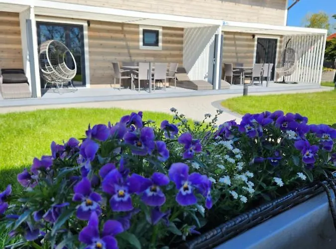 Ekosfera Pilawa Z Podgrzewanym Basenem Lejlighed Borne Sulinowo